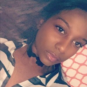 Meet your Posher, Breche